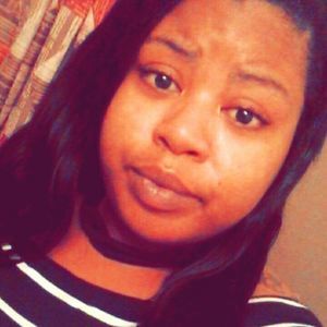 Meet your Posher, Myosha